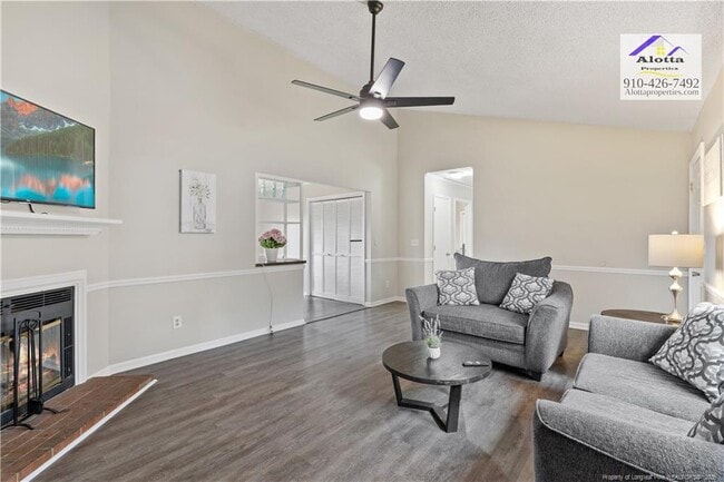 Building Photo - 130 Girard Ave