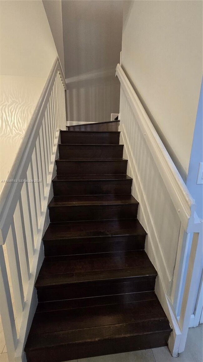 Building Photo - 10320 NW 70th Terrace