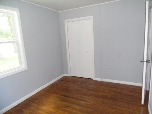 Building Photo - 2 BR 1 BA Duplex