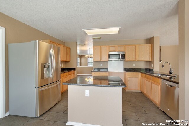 Building Photo - 7414 Forest Edge