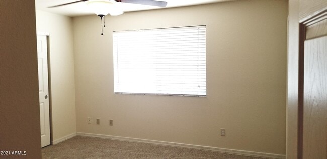 Building Photo - 3825 W Libby St