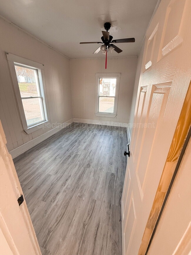 Building Photo - 22 Gold St