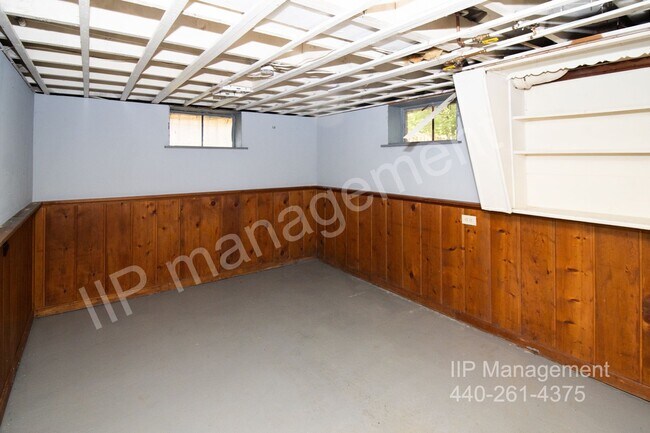 Building Photo - Lovely 3BD & 1.5BA Updated Home in North R...