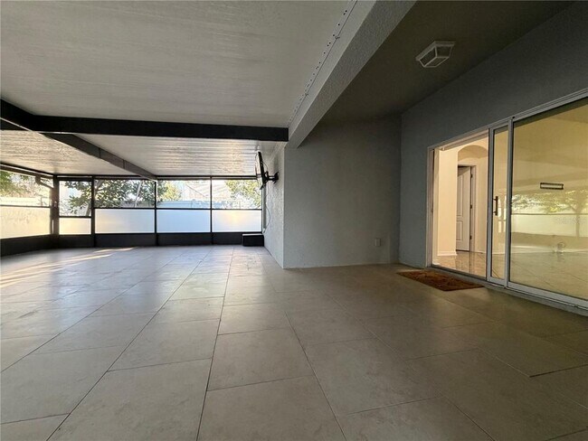 Building Photo - 10214 Summer Azure Dr