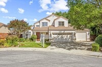 Building Photo - 939 Skip Away Ct