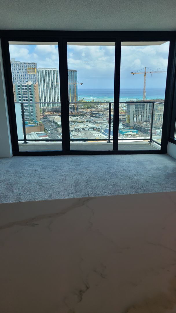 Building Photo - Brand New Kakaako Ililani Condo 2 bedroom ...