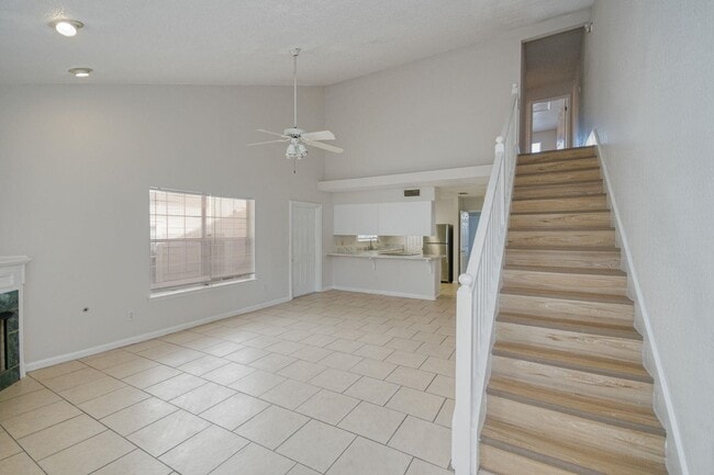 Building Photo - 3464 Daylily Ln