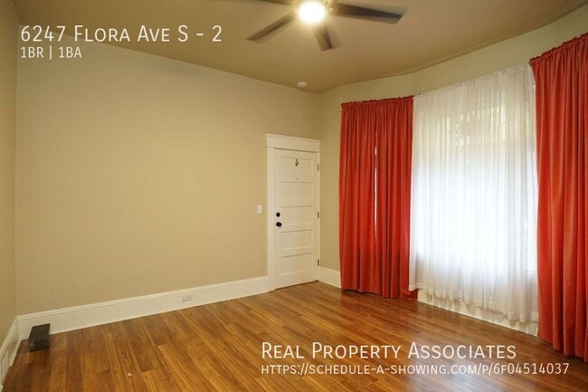 Building Photo - Spacious upgraded one bedroom in a private...