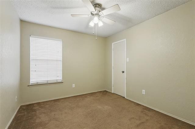 Building Photo - 2725 Yoakum St