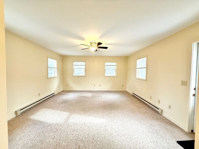 Building Photo - Timeless and Refined 3BR/2.5BA Colonial in Uptown Kingston