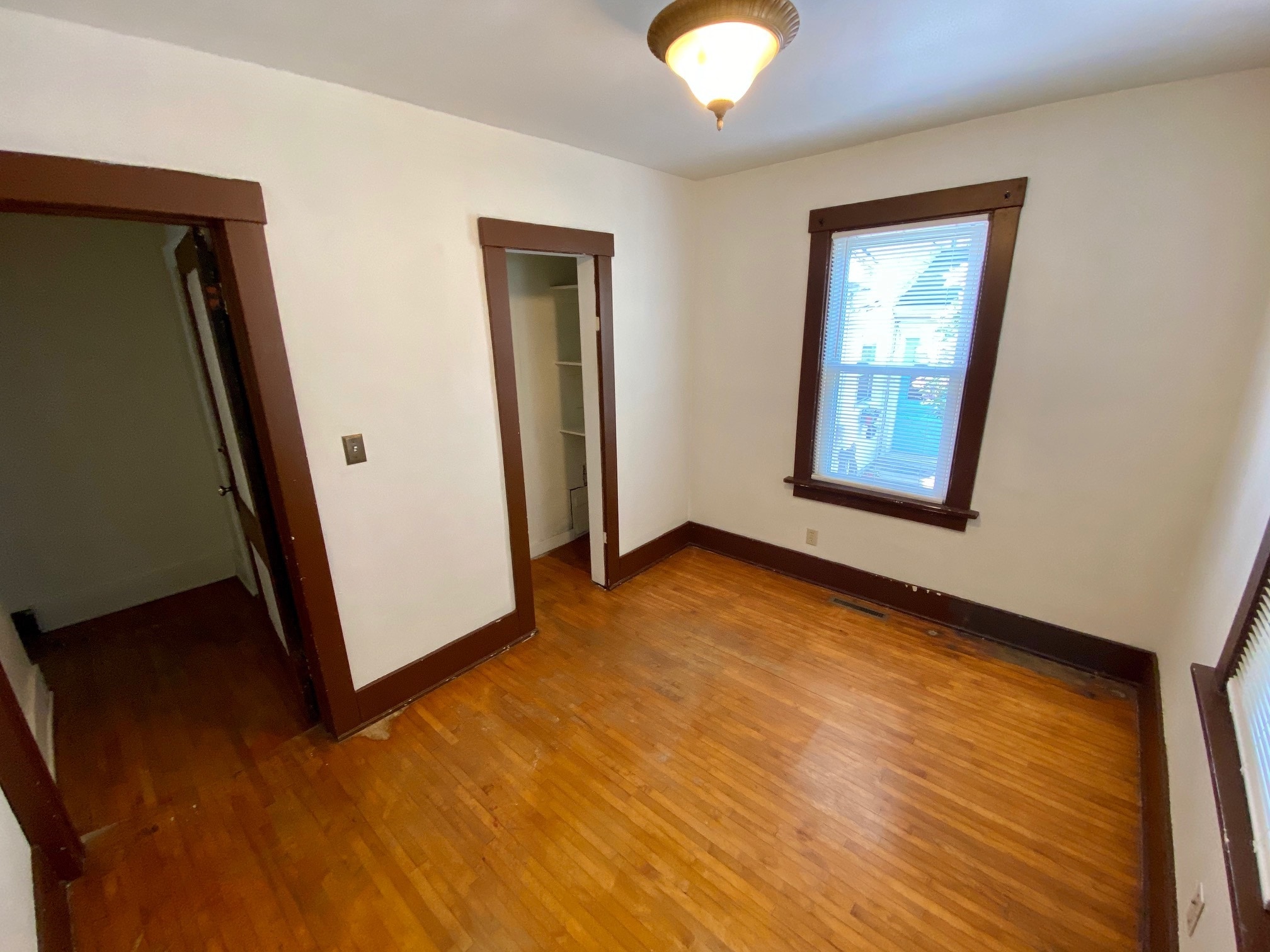 Building Photo - 780 Hillview Ave