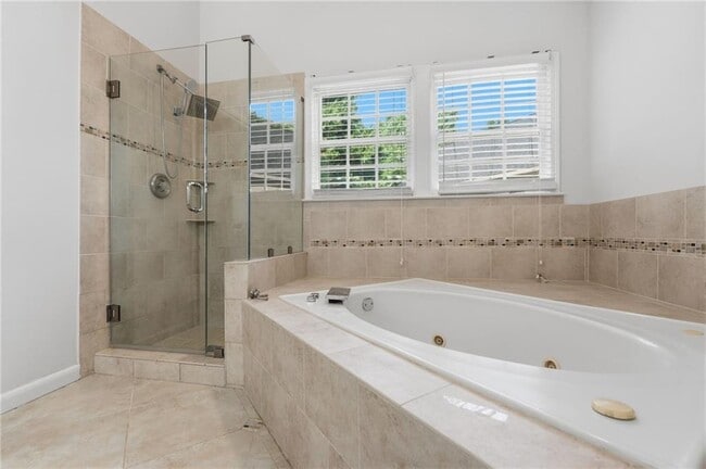 Building Photo - 620 Brook Landing Ct