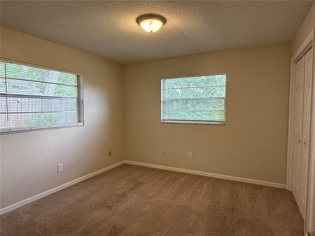 Building Photo - 134 Glendale Dr