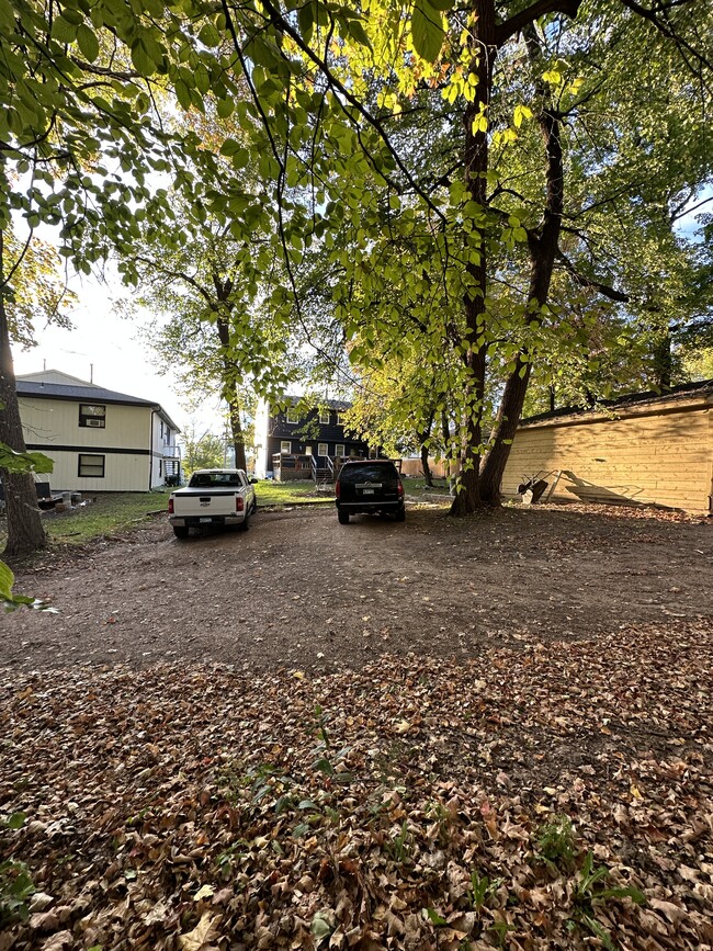 Building Photo - 3156 Westedge Blvd