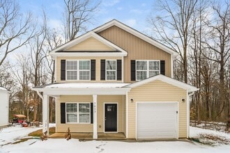 Building Photo - 7823 Bellhaven Blvd