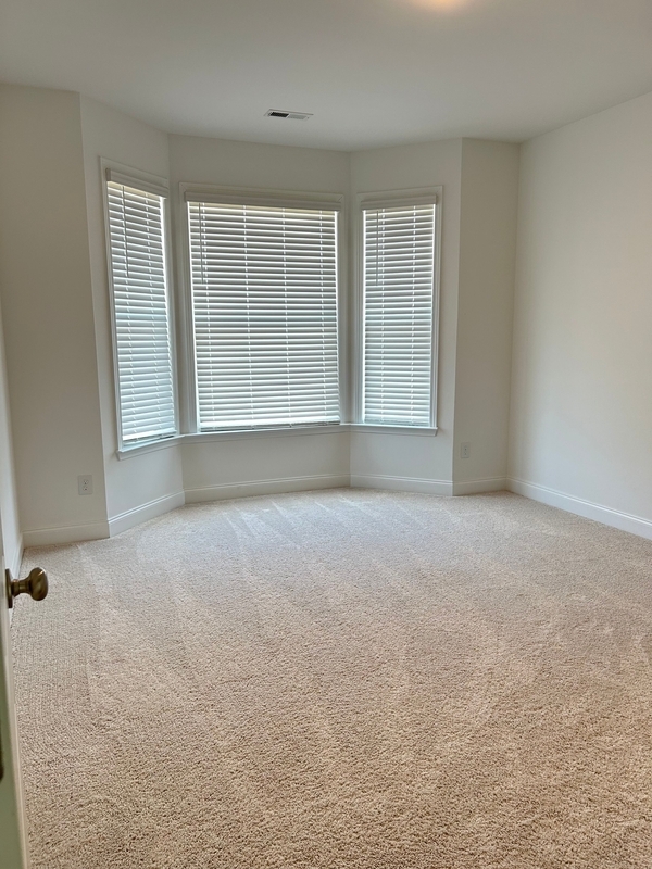Building Photo - 241 Abelia Mdws Dr