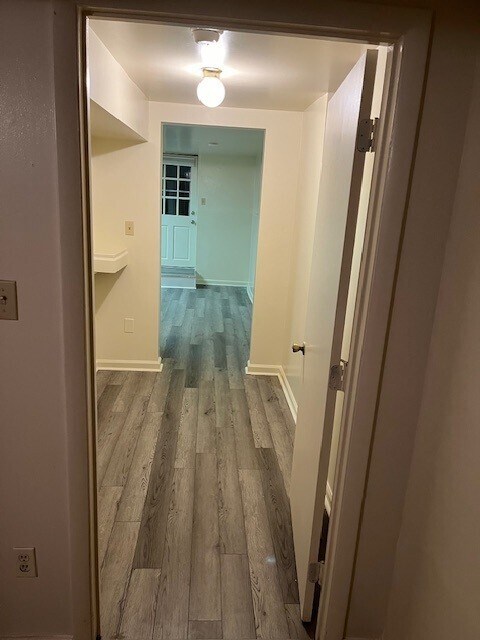 Building Photo - 427 N Locust St