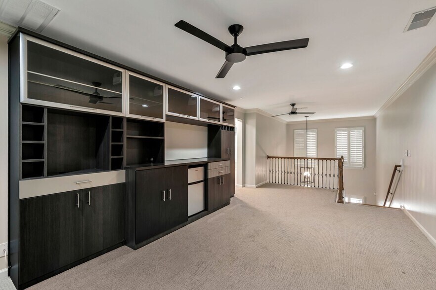 Building Photo - 132 Pennystone Cir