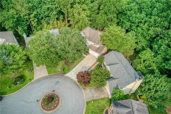 Building Photo - 58 Parkside Cir
