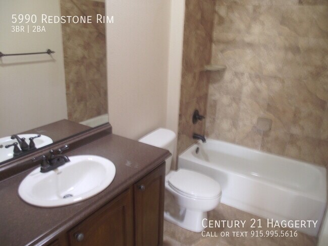 Building Photo - 5990 Redstone Rim Dr