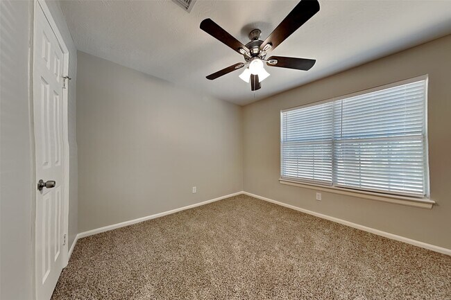 Building Photo - 3902 Sweetgum Hill Ln