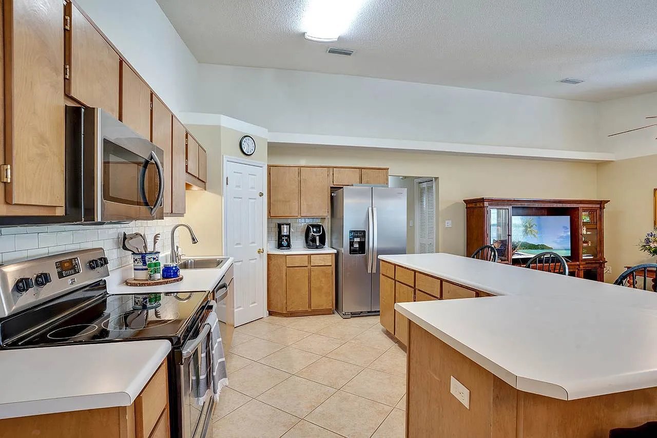Building Photo - 3498 Chatelaine Ct