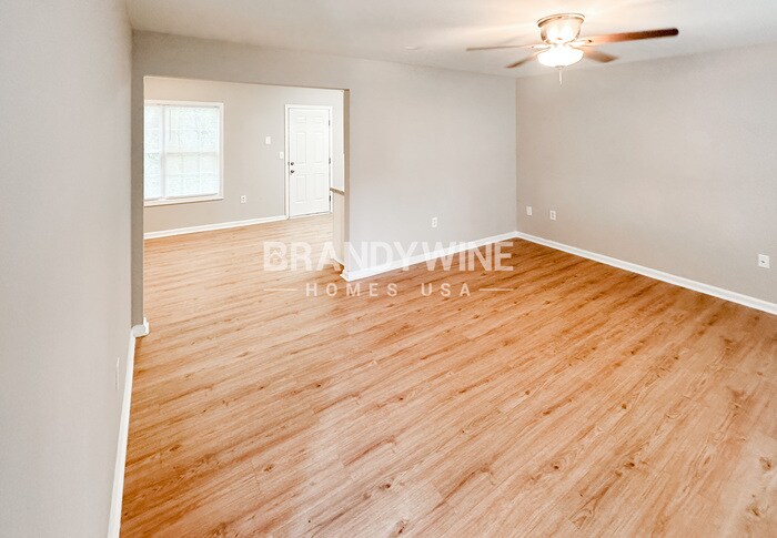 Building Photo - 6417 Harvester Cir