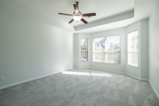Building Photo - 17523 Quiet Shores Dr