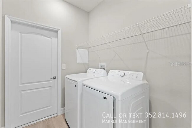 Building Photo - 9393 SE 158th Pl