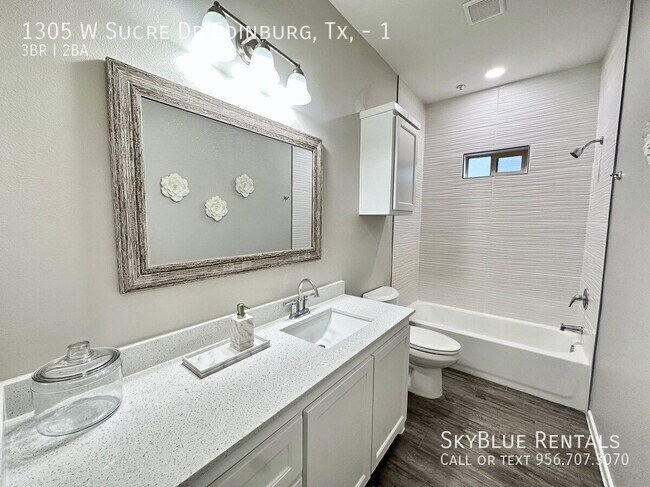 Building Photo - 1305 W Sucre Dr