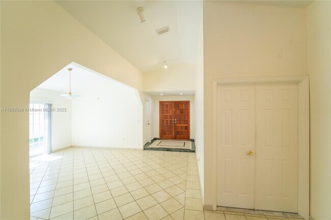 Building Photo - 14421 SW 114th St
