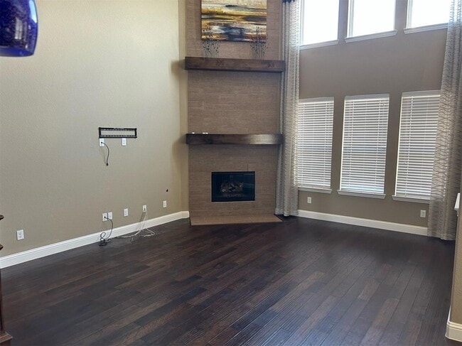 Building Photo - 2721 Hammock Lake Dr