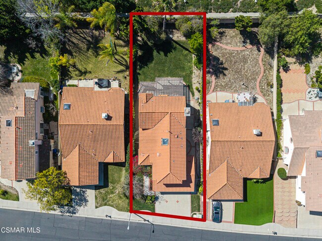 Building Photo - 1811 Fox Springs Cir