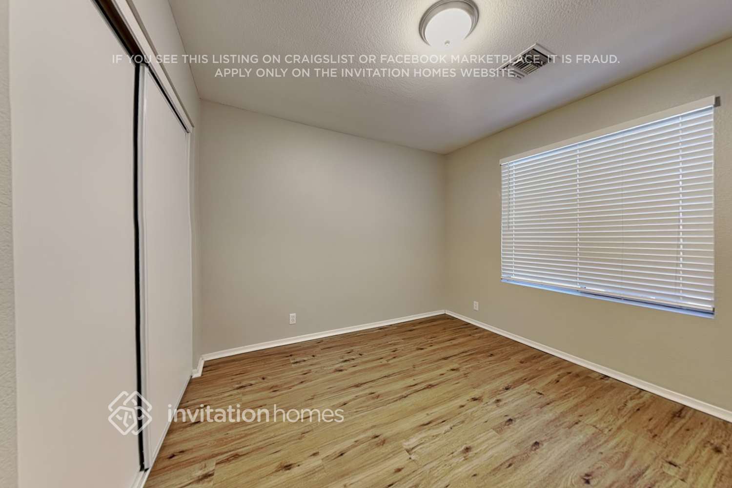 Building Photo - 11007 N 59th Dr