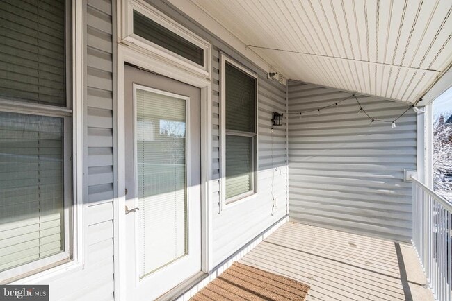 Building Photo - 1350 Monroe St NW