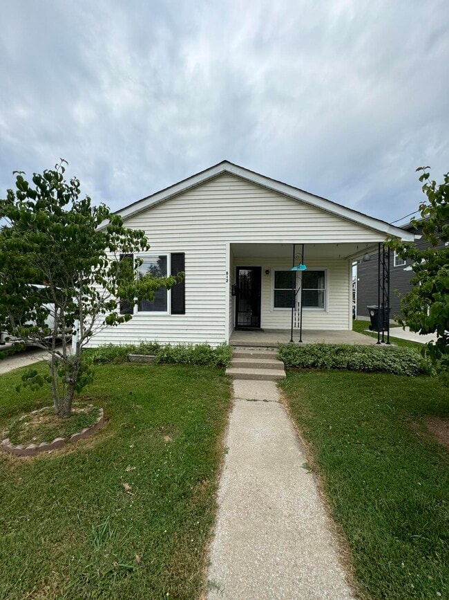 812 Barbourville St 812 Barbourville St Corbin KY 40701 Apartment