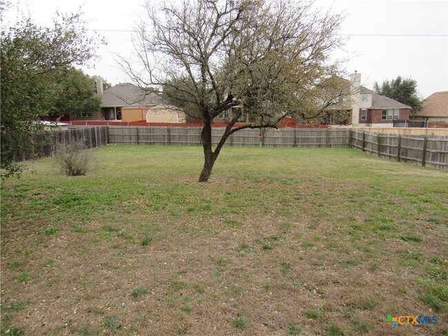 Building Photo - 6006 Sulfur Spring Dr