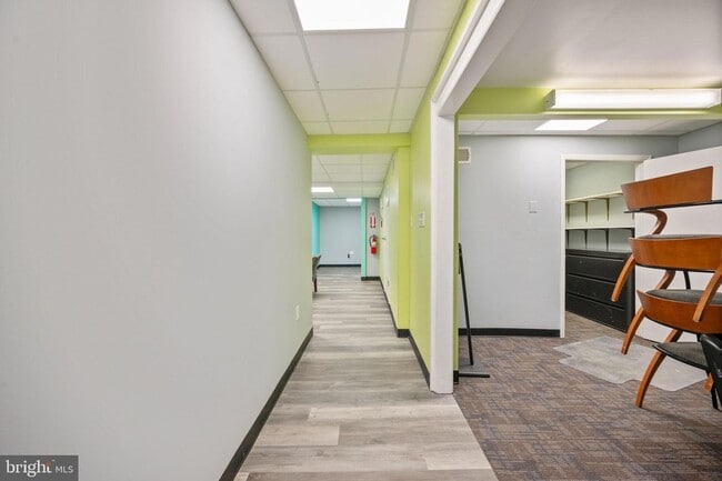 Building Photo - 7917 Wise Ave