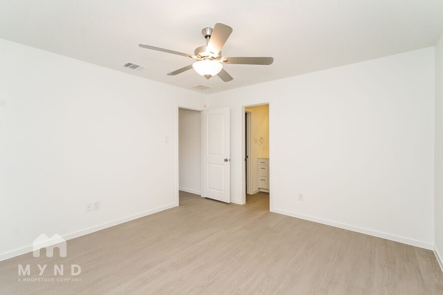 Building Photo - 10104 Dalgreen Cir