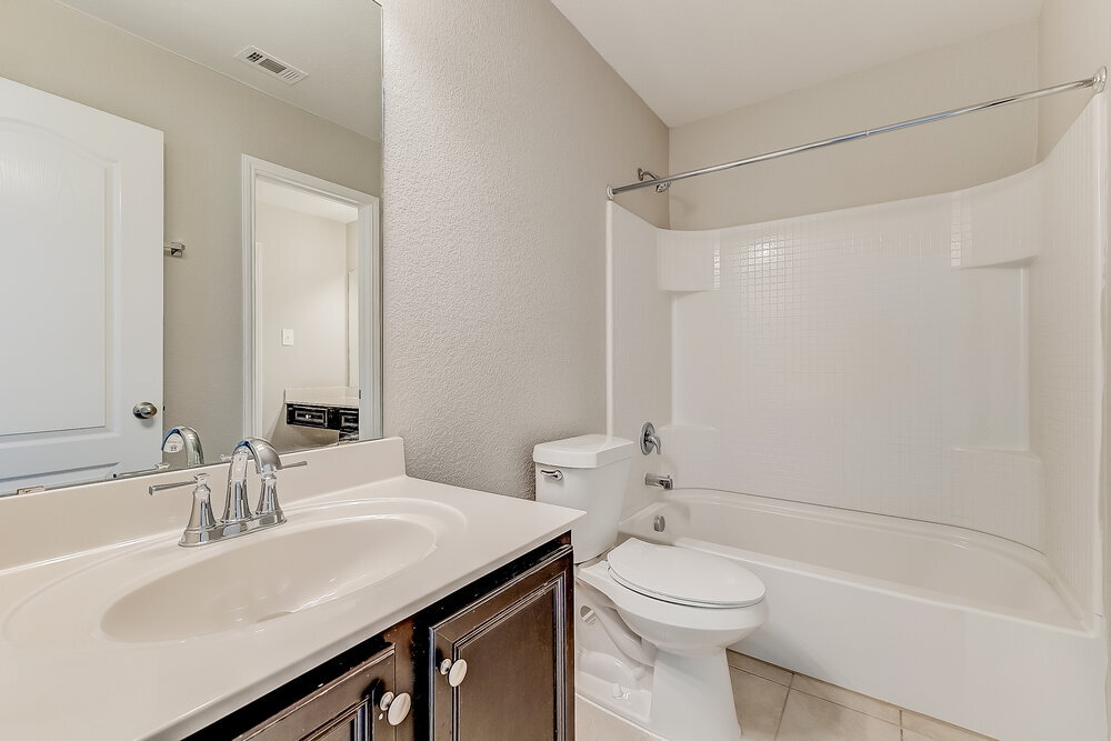 Building Photo - 4208 Glen Abbey Dr
