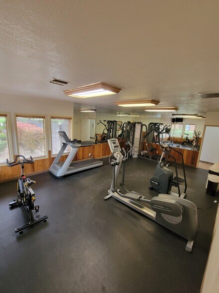 Building Photo - 2451 N Rainbow Blvd