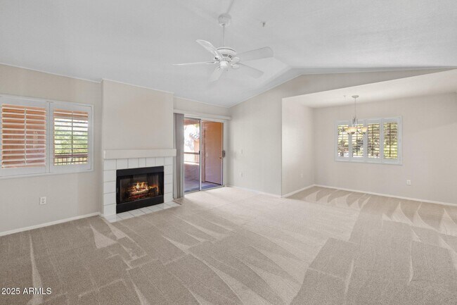 Building Photo - 9736 N 95th St