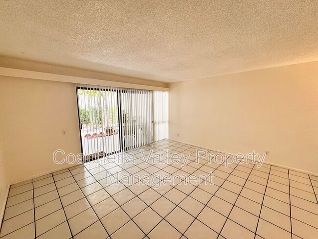 Building Photo - 1655 E Palm Canyon Dr