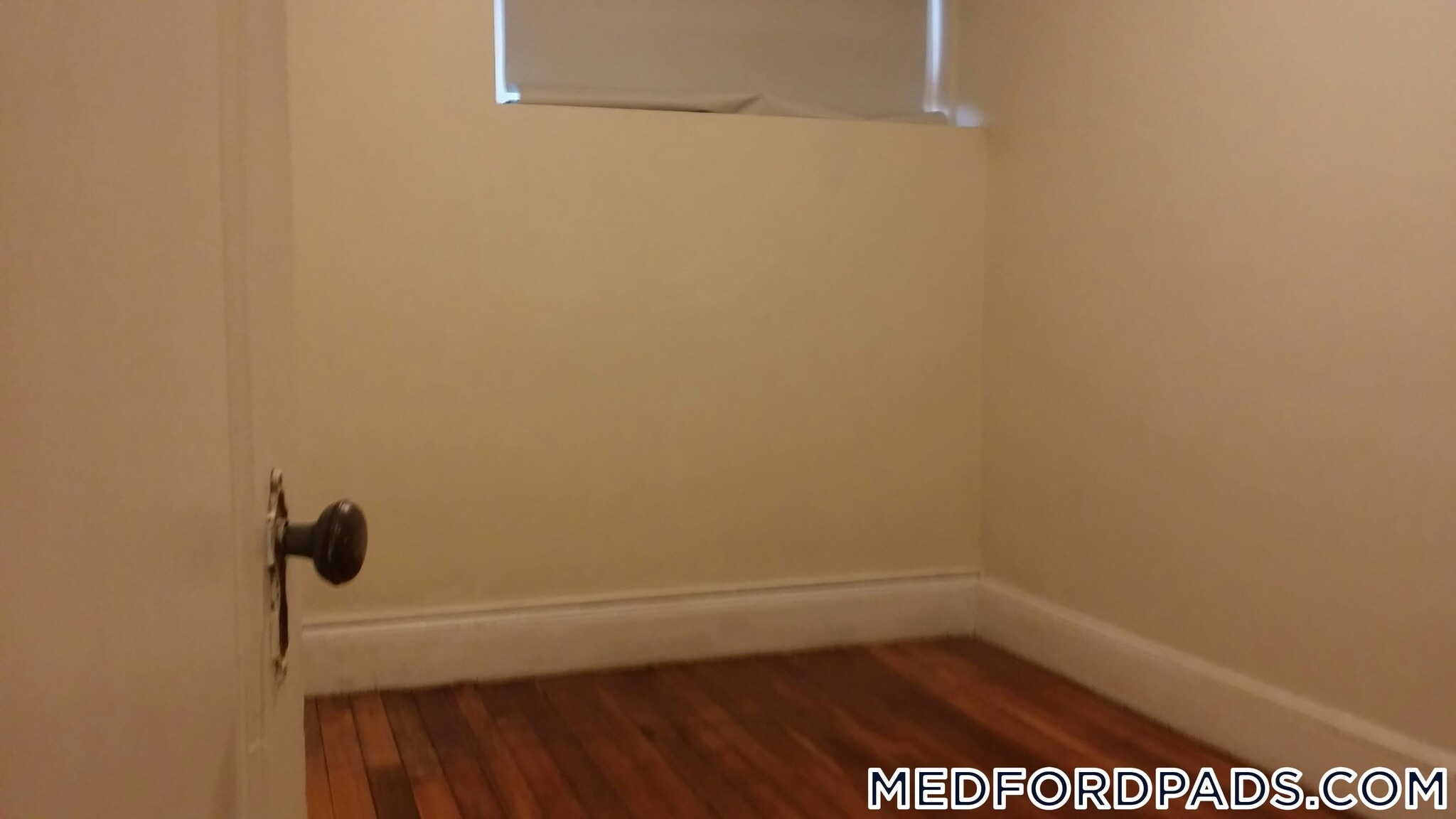 Building Photo - 53 Fellsway W