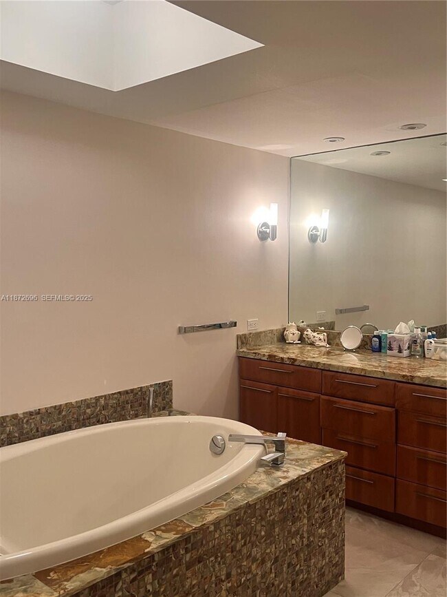 Building Photo - 19355 Turnberry Way