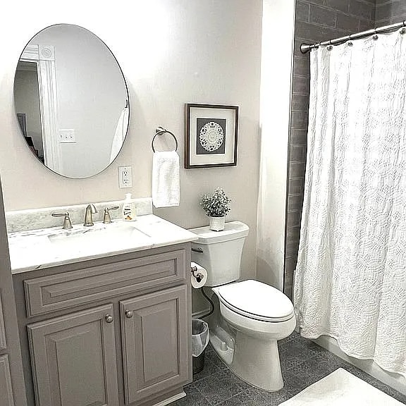 Building Photo - 613 S Fulton St