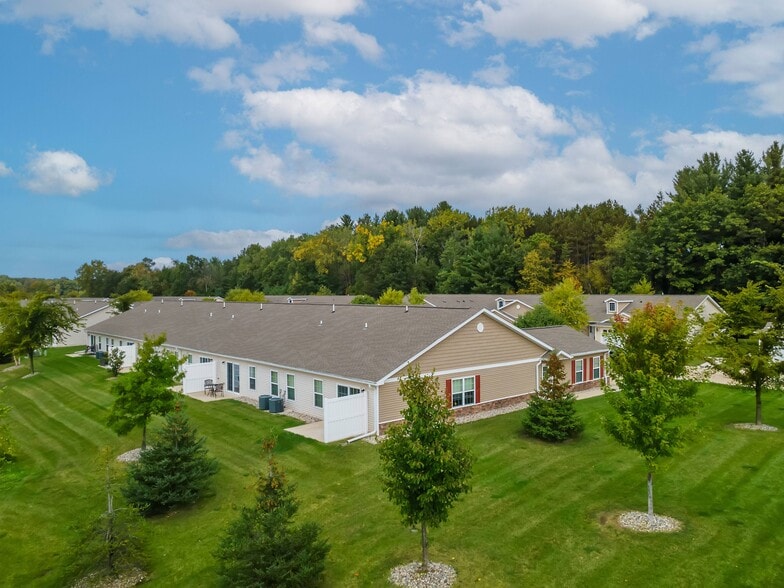 Building Photo - Redwood Midland