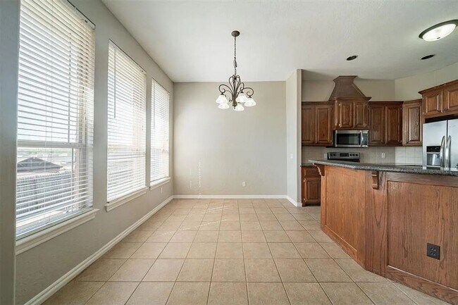 Building Photo - 1105 Kelsi Dr