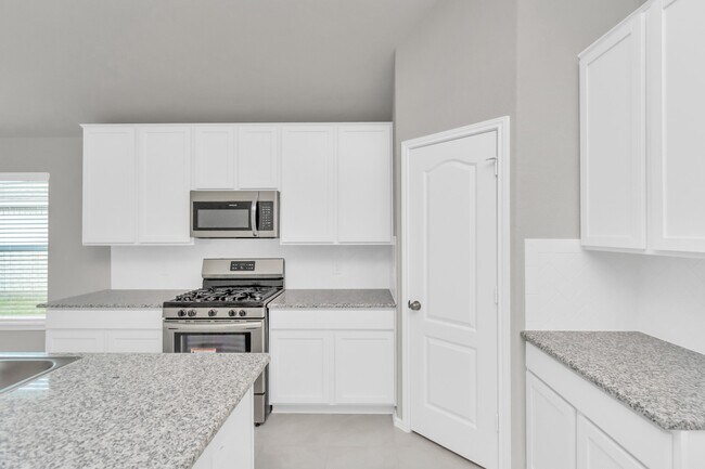Building Photo - 3350 Avary River Ln