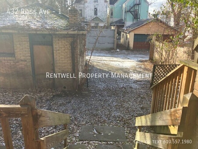 Building Photo - 432 Ross Ave